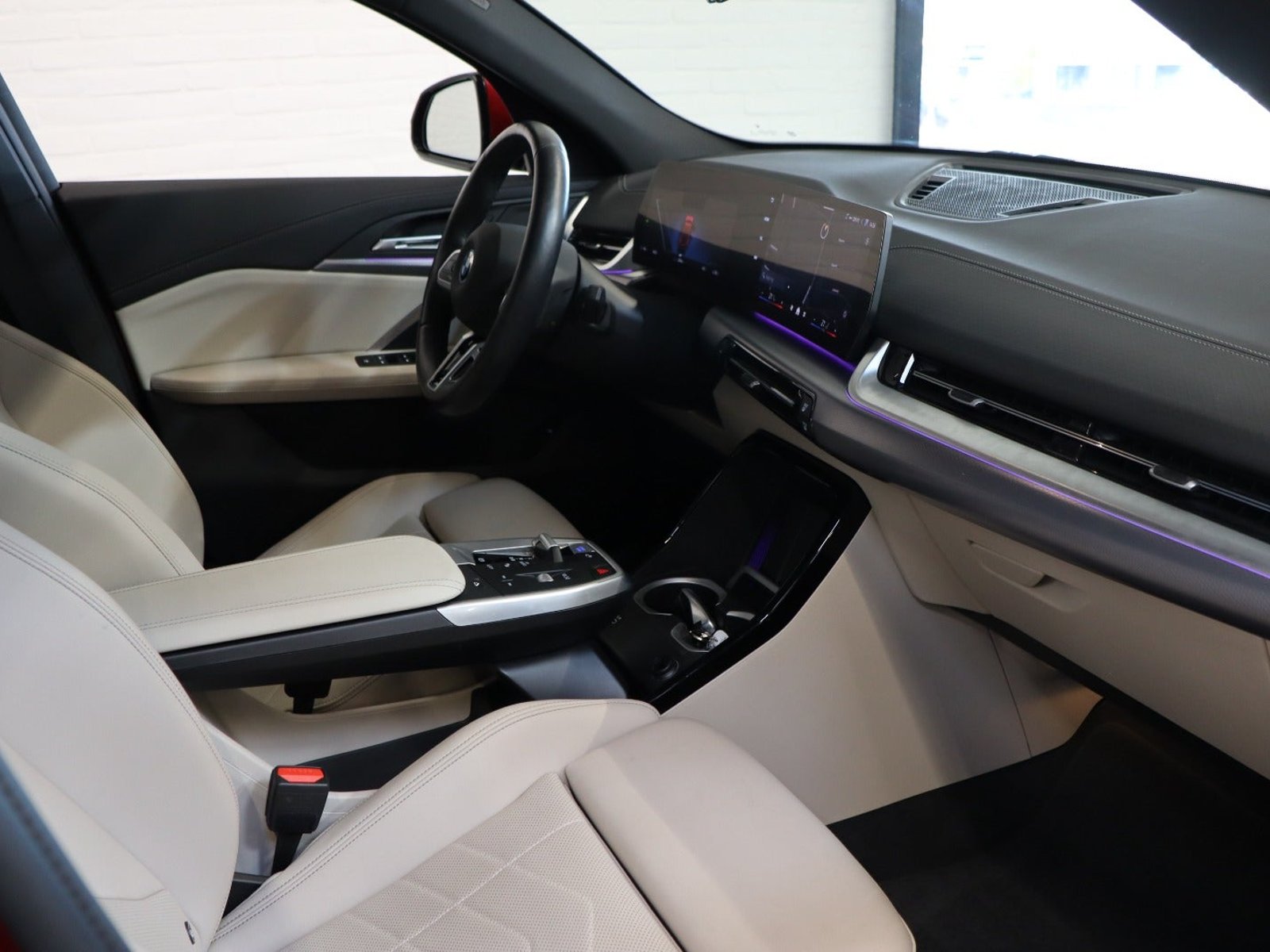 BMW iX2 eDrive20, 204ps, 2024