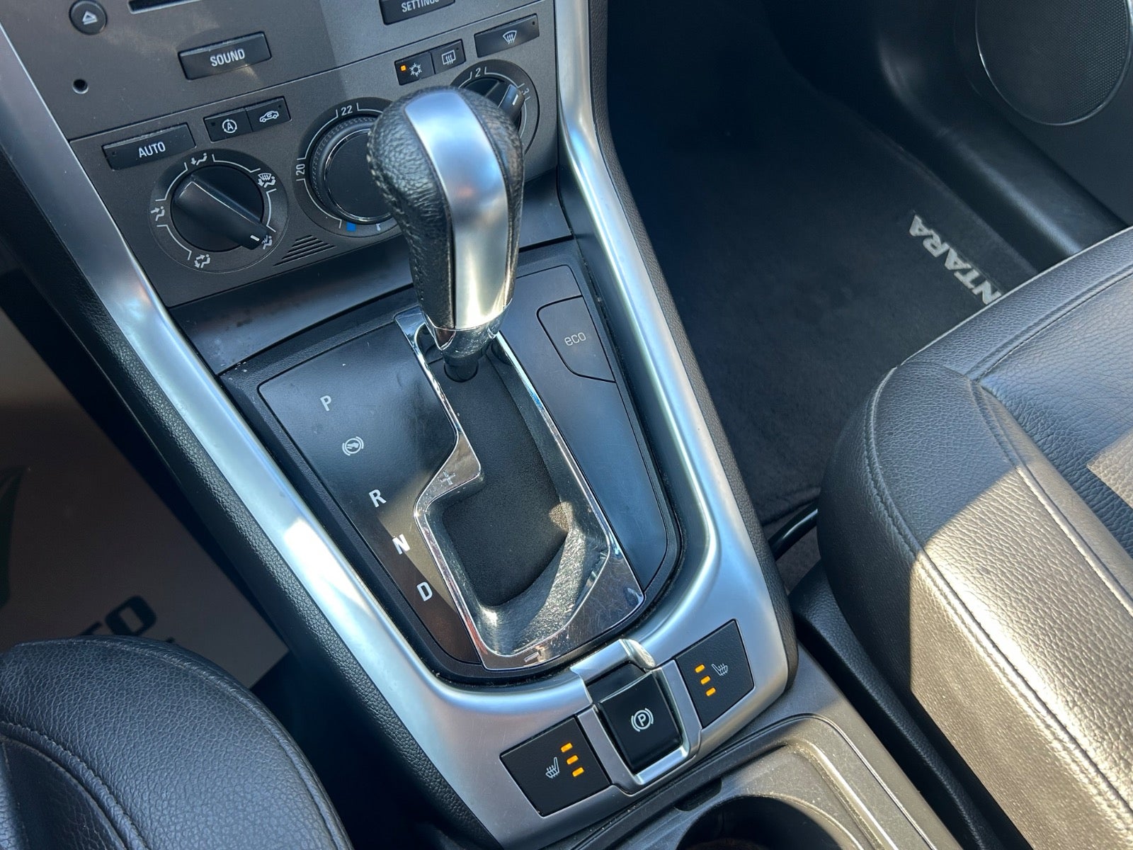 Opel Antara 2.2 CDTI 4x4 Automatic, 184hp, 2011