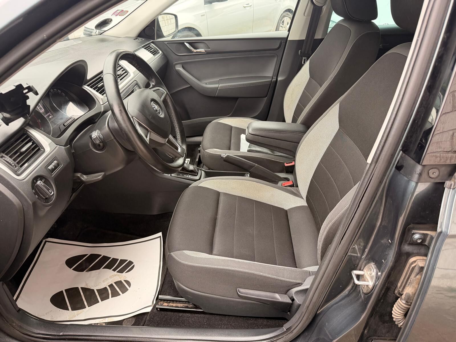 Škoda Rapid 1.2 TSI DSG sekvensiell, 7-trinn, 90hk, 2017