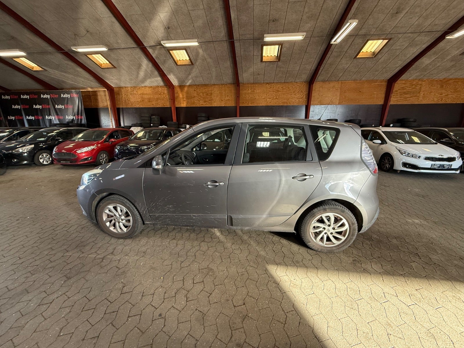 Renault Scénic 1.5 dCi Manual, 110hp, 2012