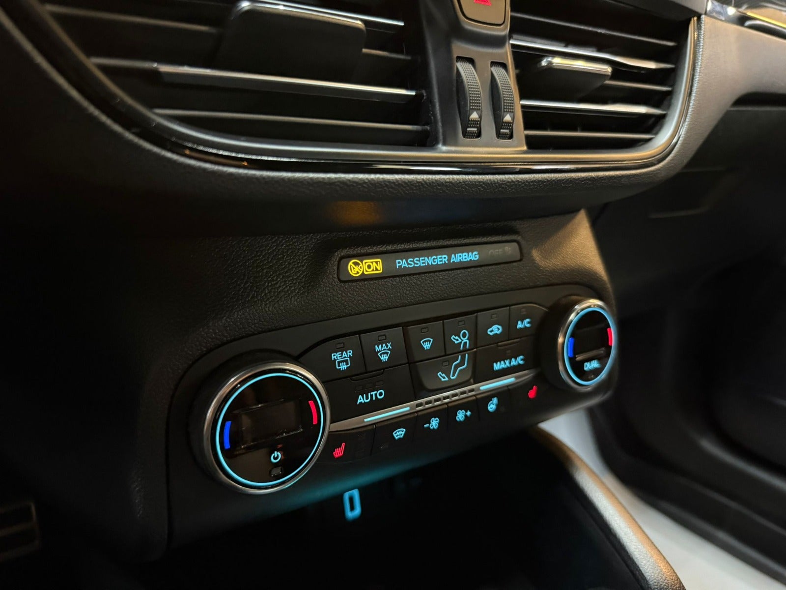Ford Focus 1.0 EcoBoost SelectShift, 125hp, 2019