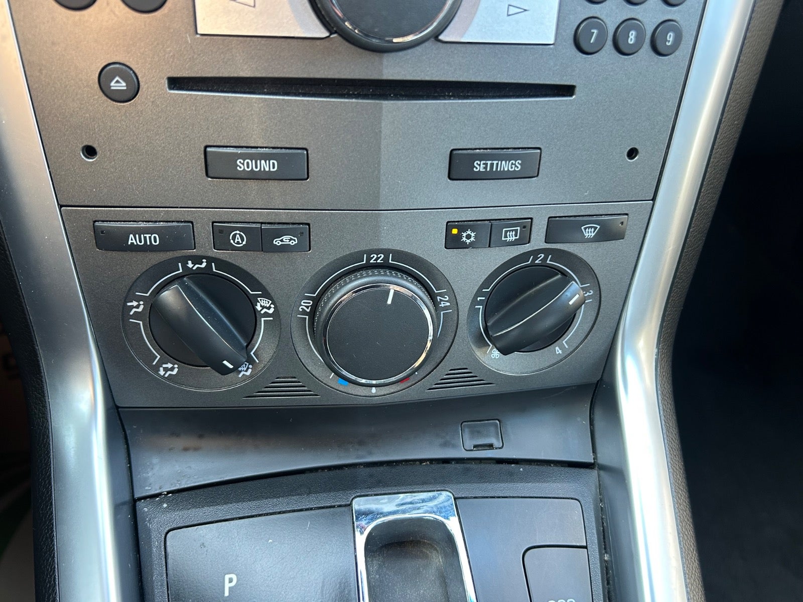 Opel Antara 2.2 CDTI 4x4 Automatic, 184hp, 2011