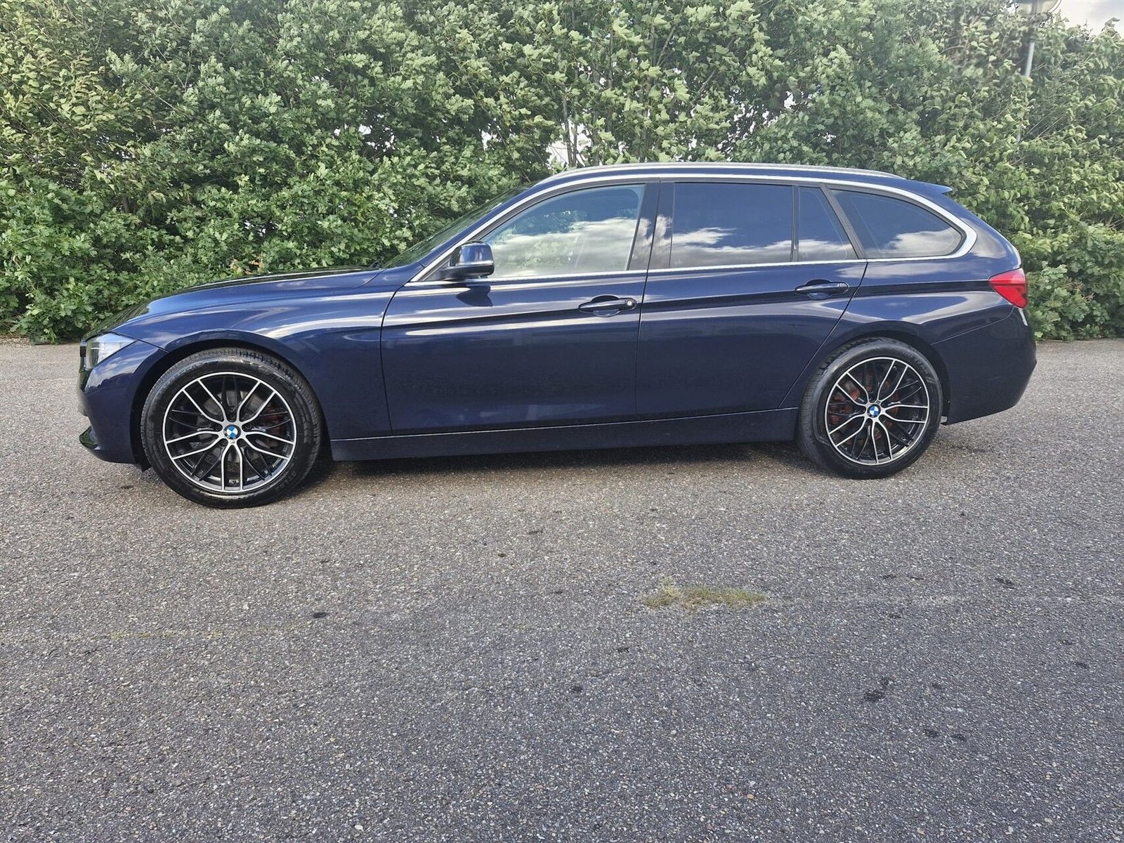 BMW 320d Touring Steptronic, 8-trins, 190ps, 2017