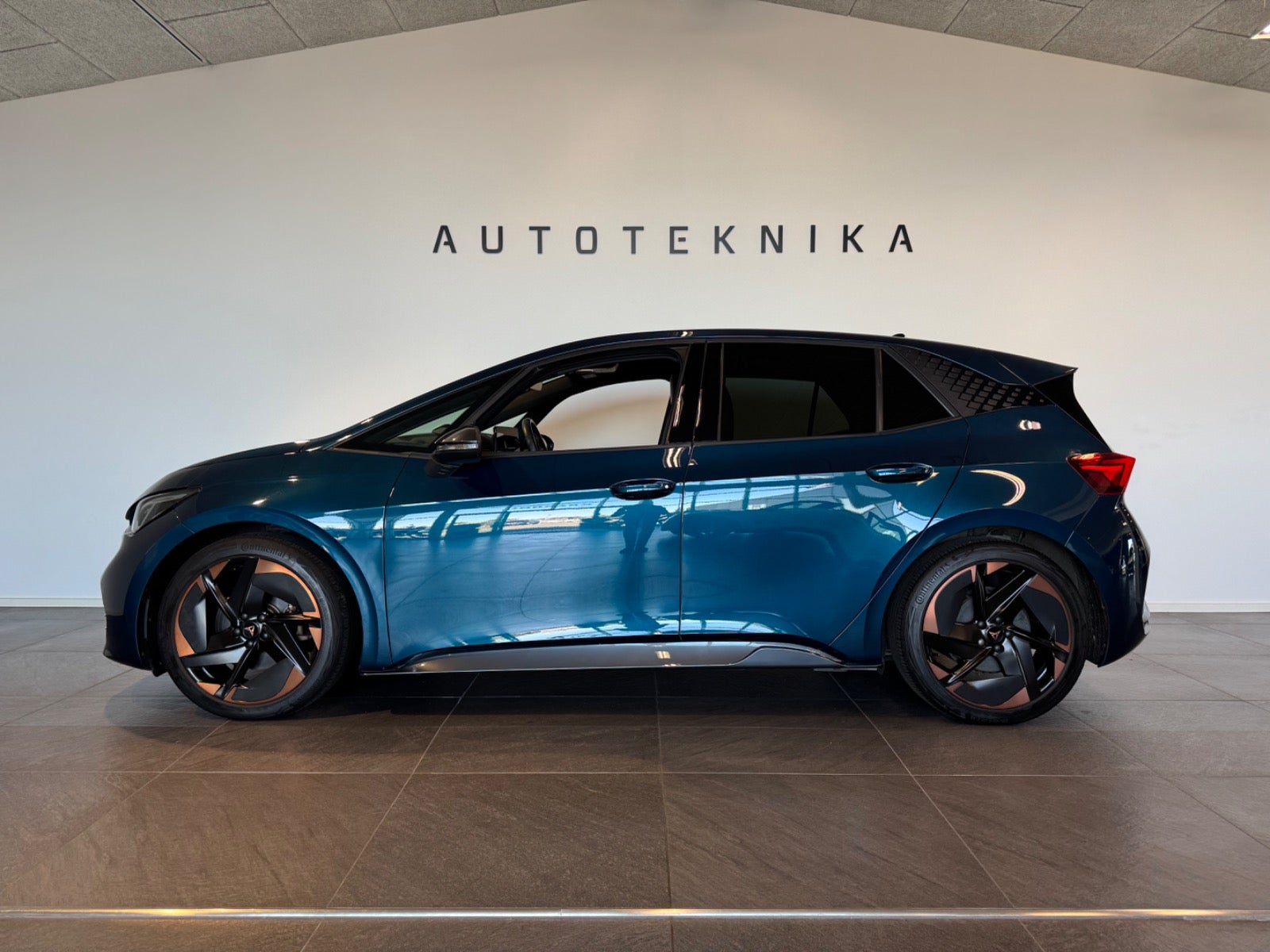 Cupra Born 58 Dinamica Pack High