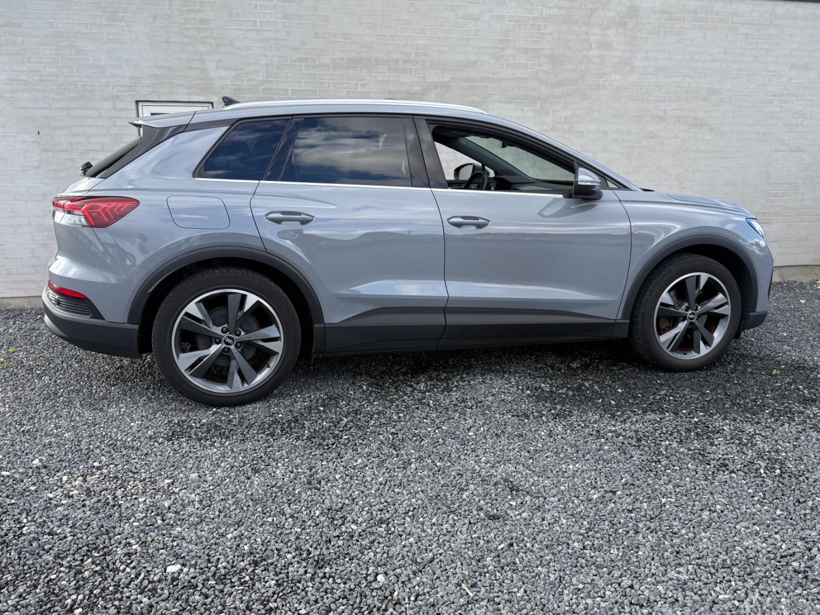 Audi Q4 40 e-tron, 204ps, 2022