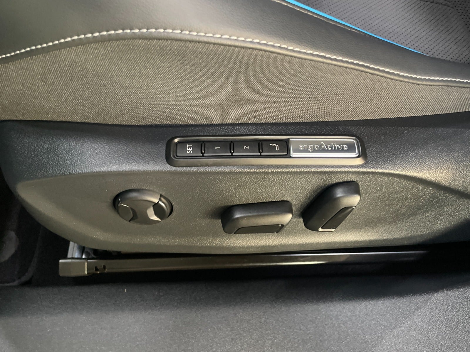 Volkswagen ID.7 Pro, 286ps, 2024
