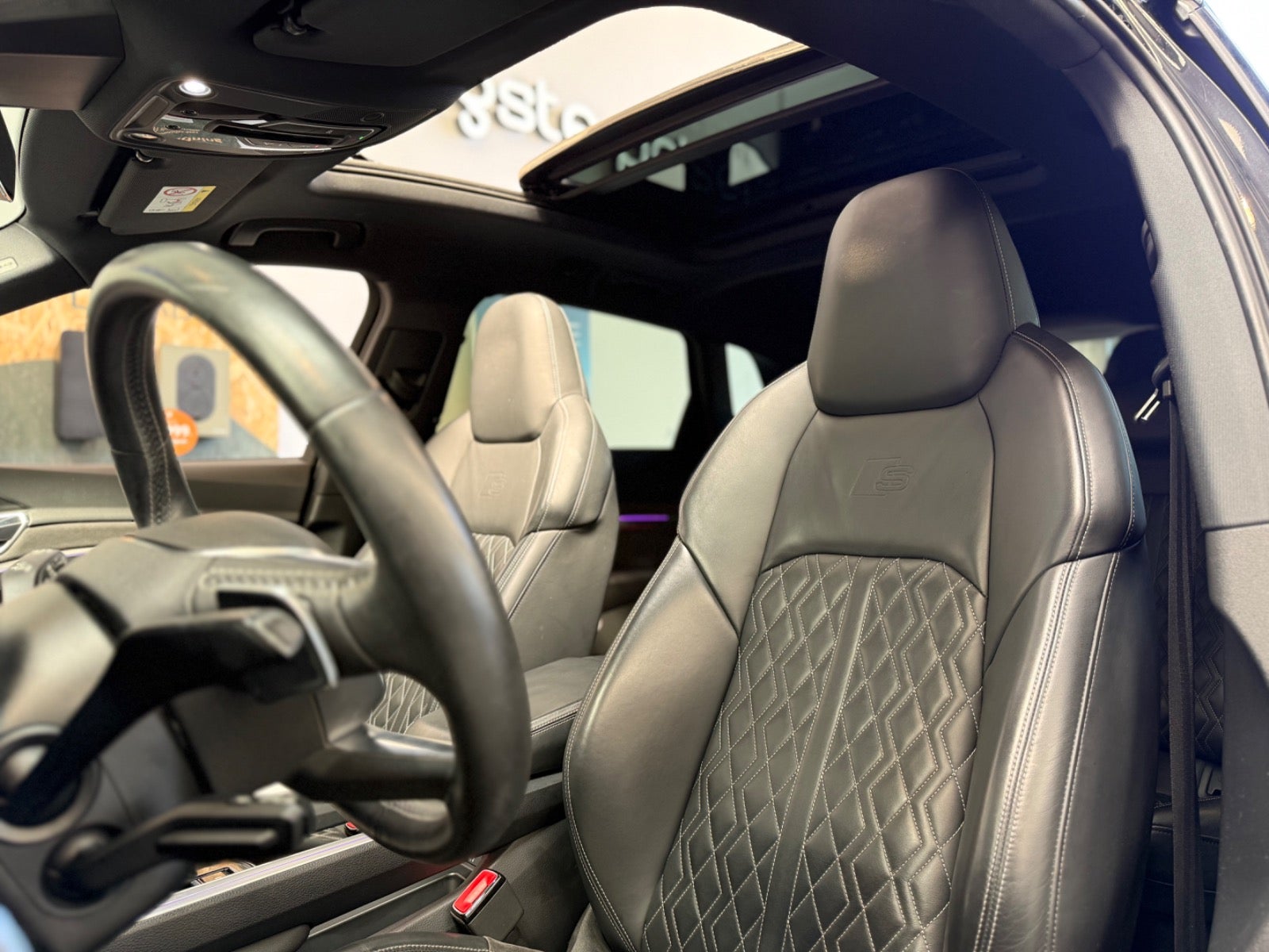 Audi e-tron 55 quattro, 408ps, 2020