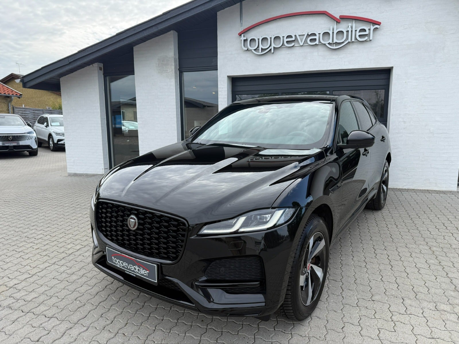 Jaguar F-Pace P400e PHEV Automatic, 404hp, 2022