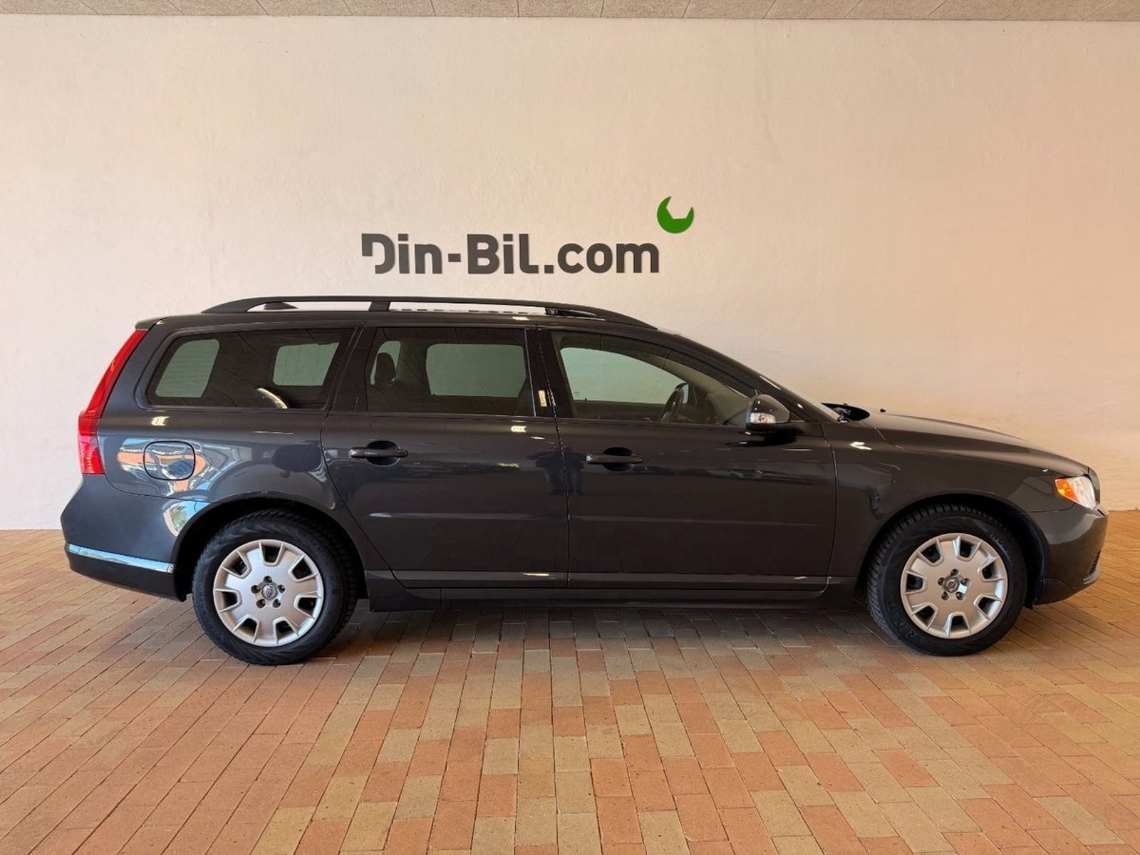 Volvo V70 T4 Powershift, 6-trinn, 180hk, 2011