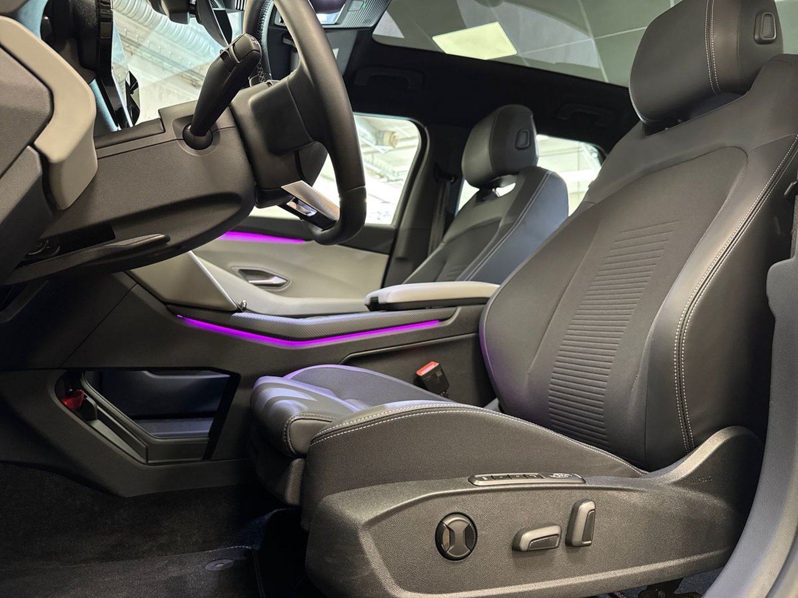 Ford Explorer EV Extended Range RWD 77 kWh, 286ps, 2026