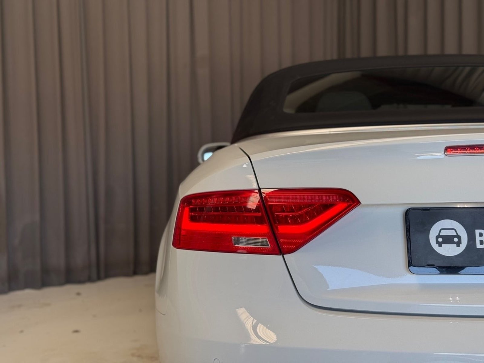 Audi A5 Cabriolet 1.8 TFSI  Manual, 6-trins, 170ps, 2014