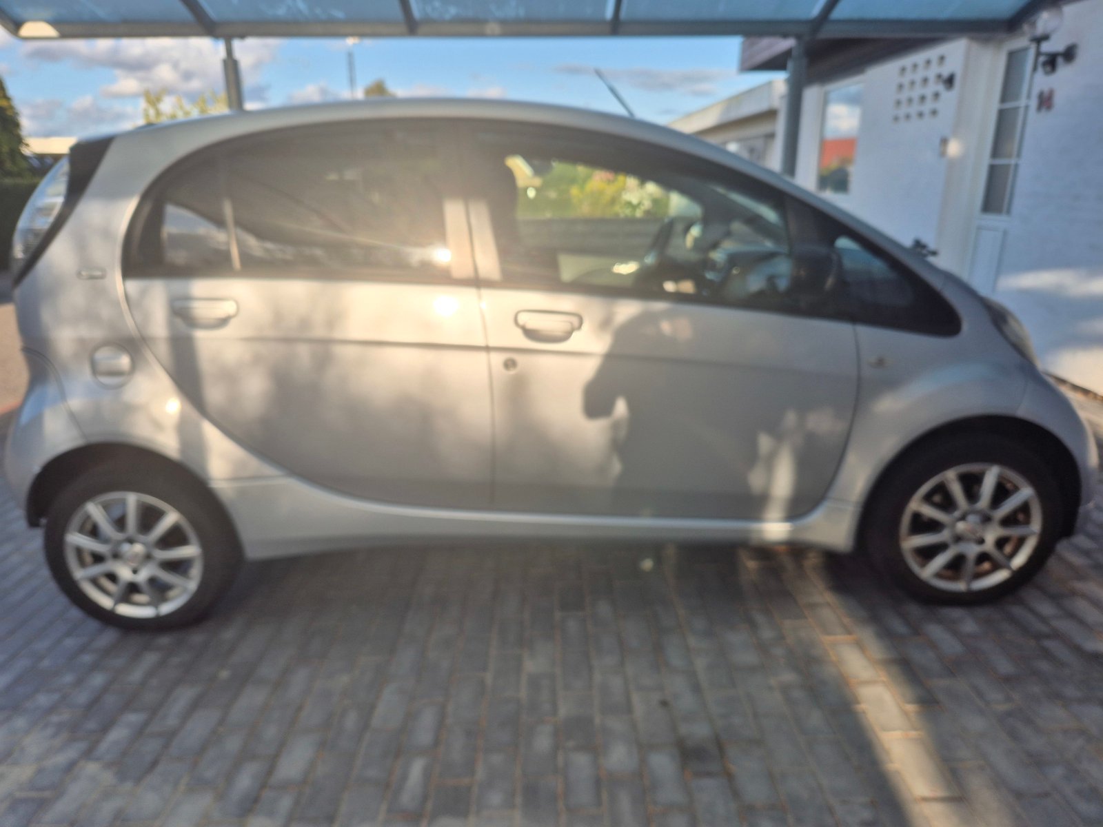Citroën C-Zero 16 kWh, 67ps, 2012