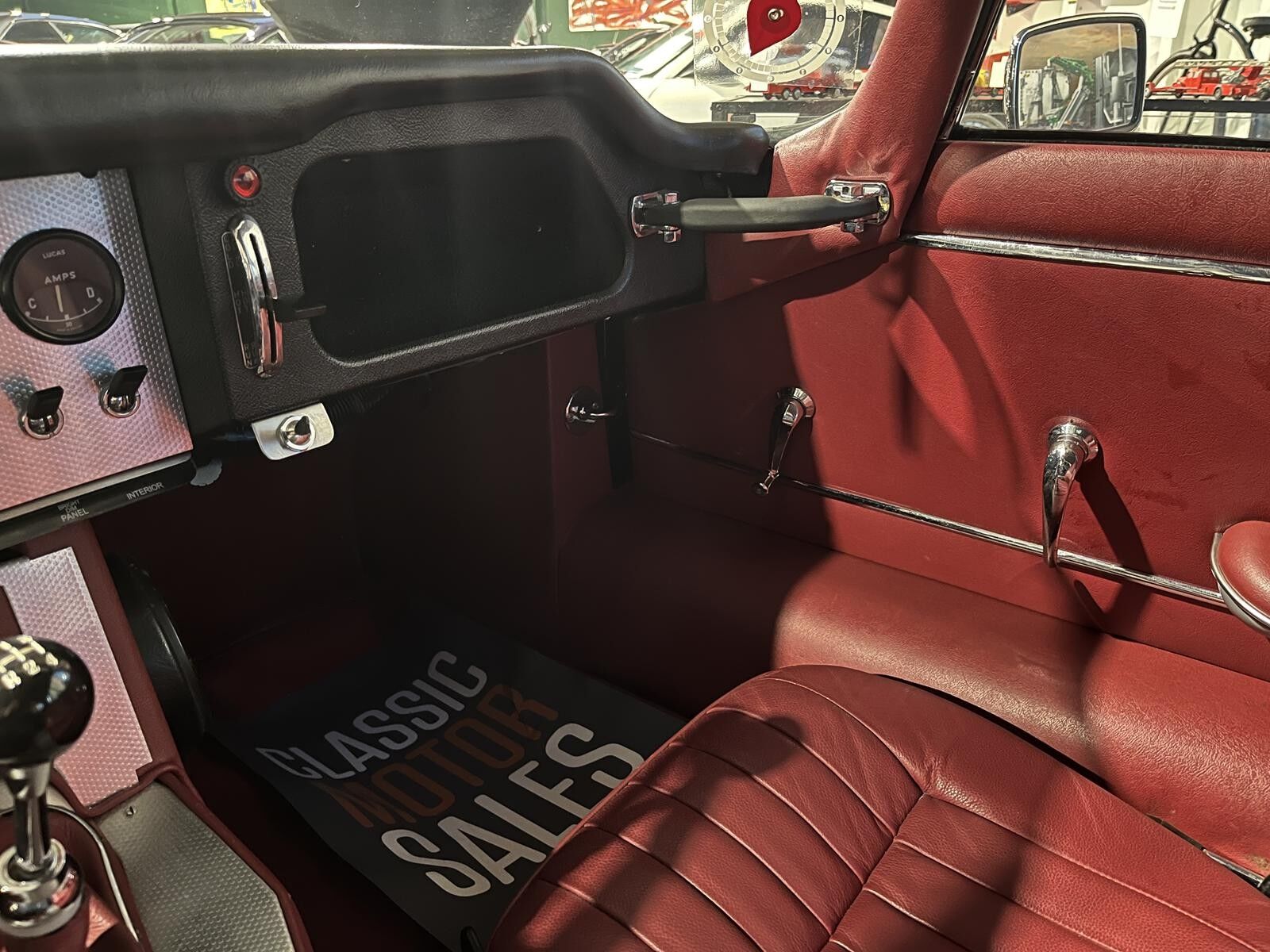 Jaguar E-Type 3.8 XK Manual, 4-trins, 269ps, 1964