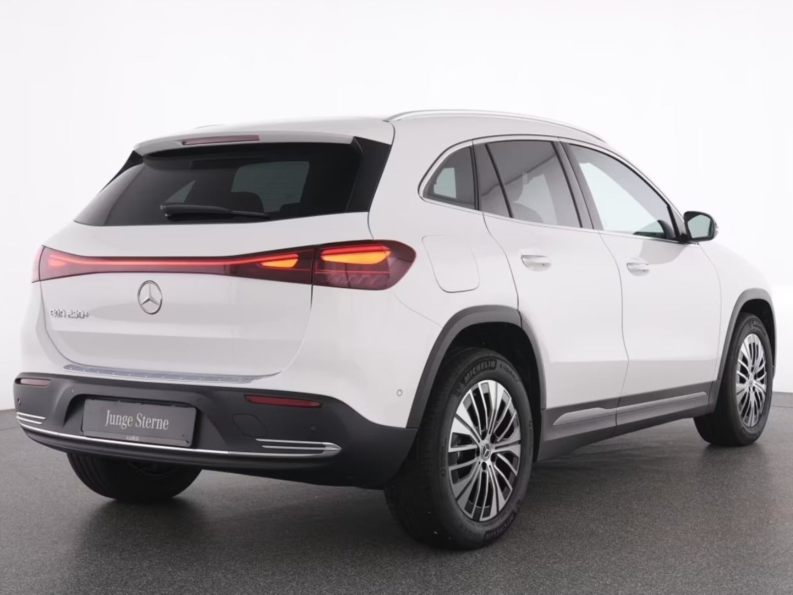 Mercedes-Benz EQA 250+, 190hk, 2023