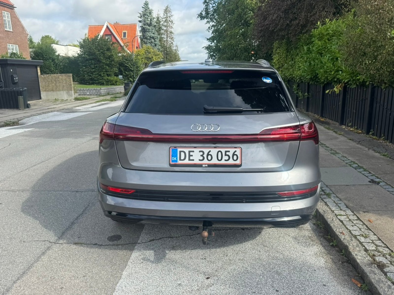 Audi e-tron 55 quattro, 408ps, 2019