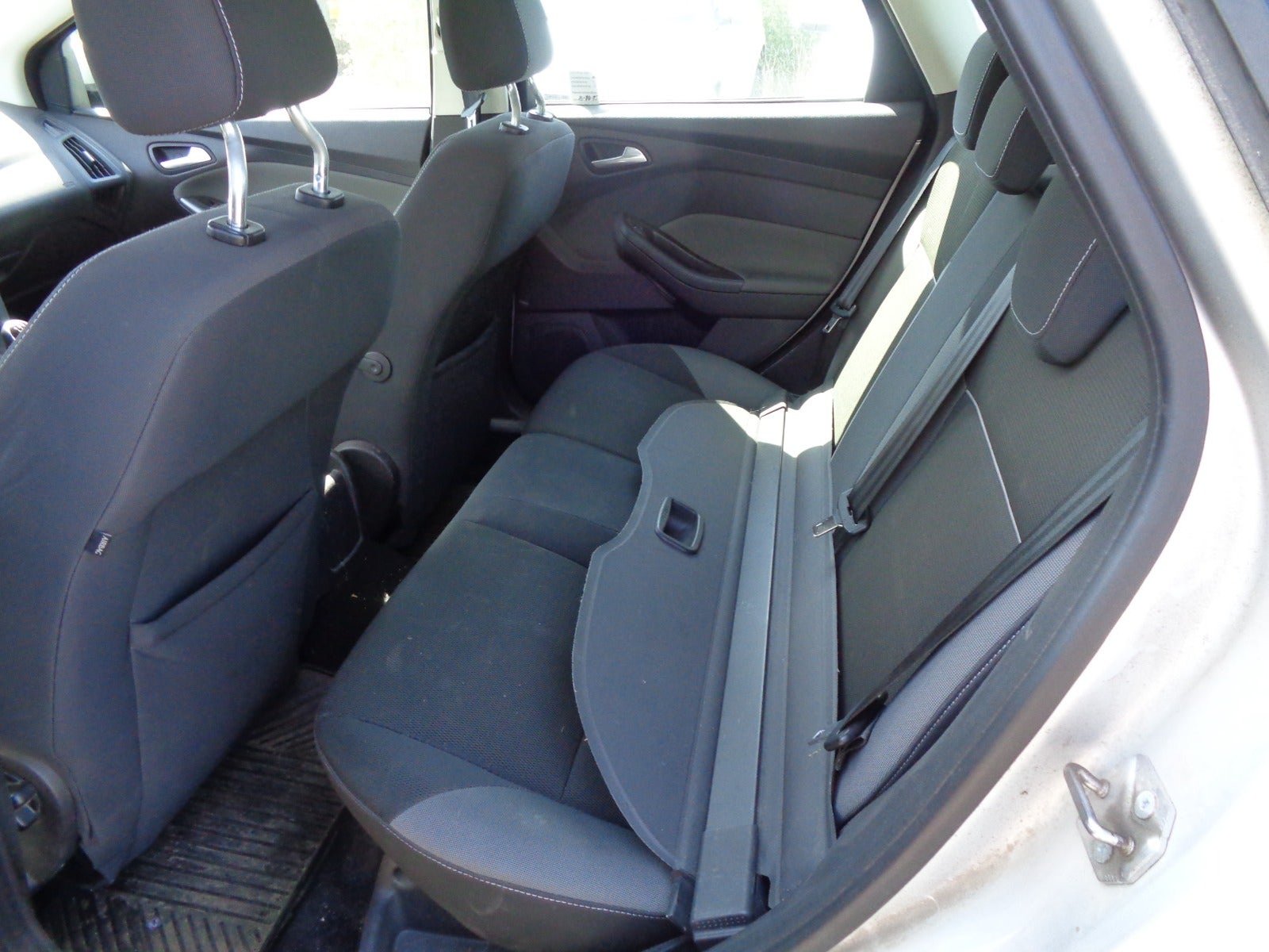 Ford Focus Combi 1.6 Ti-VCT Manual, 5-trins, 105ps, 2012