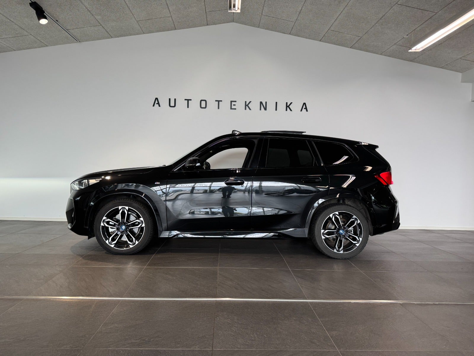 BMW iX1 xDrive30 M-Sport