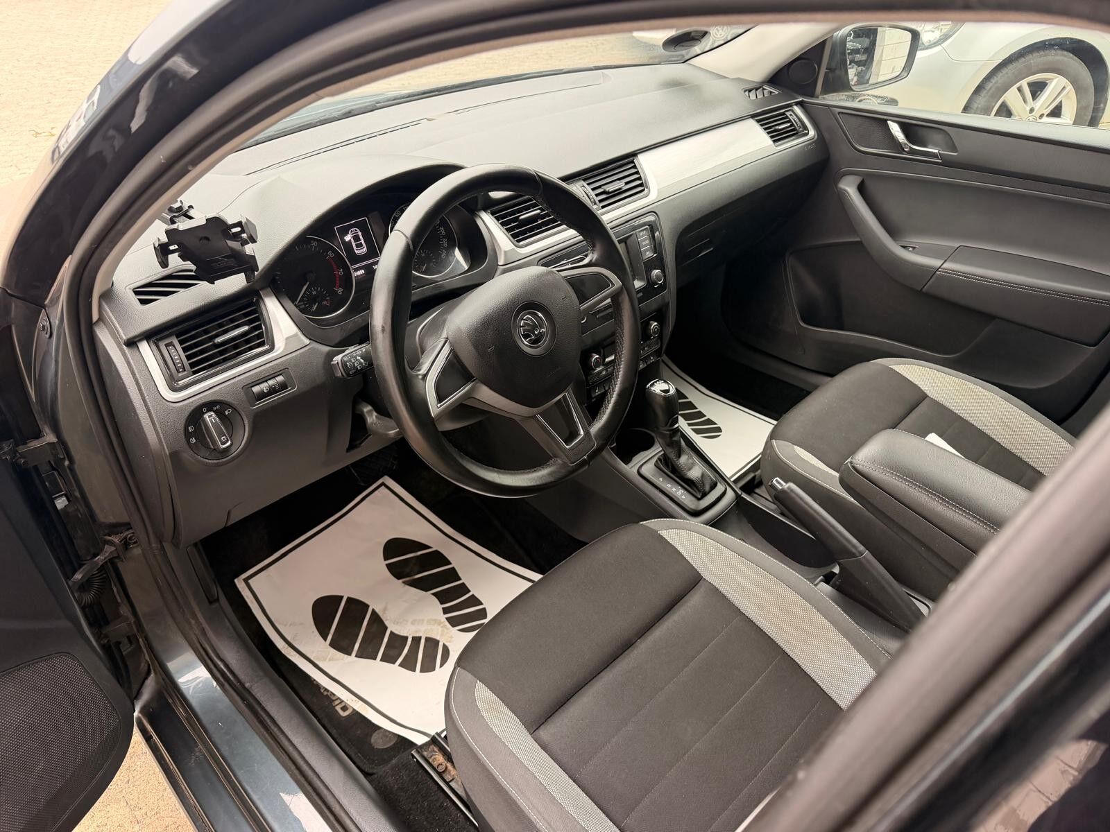 Škoda Rapid 1.2 TSI DSG sekvensiell, 7-trinn, 90hk, 2017