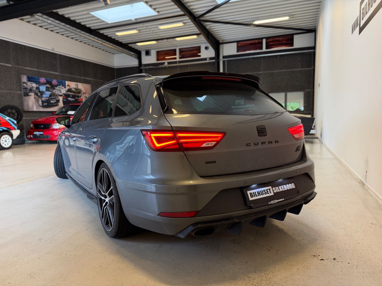 SEAT León Cupra ST 2.0 TSI 4Drive DSG Sequential, 6-trins, 300ps, 2017