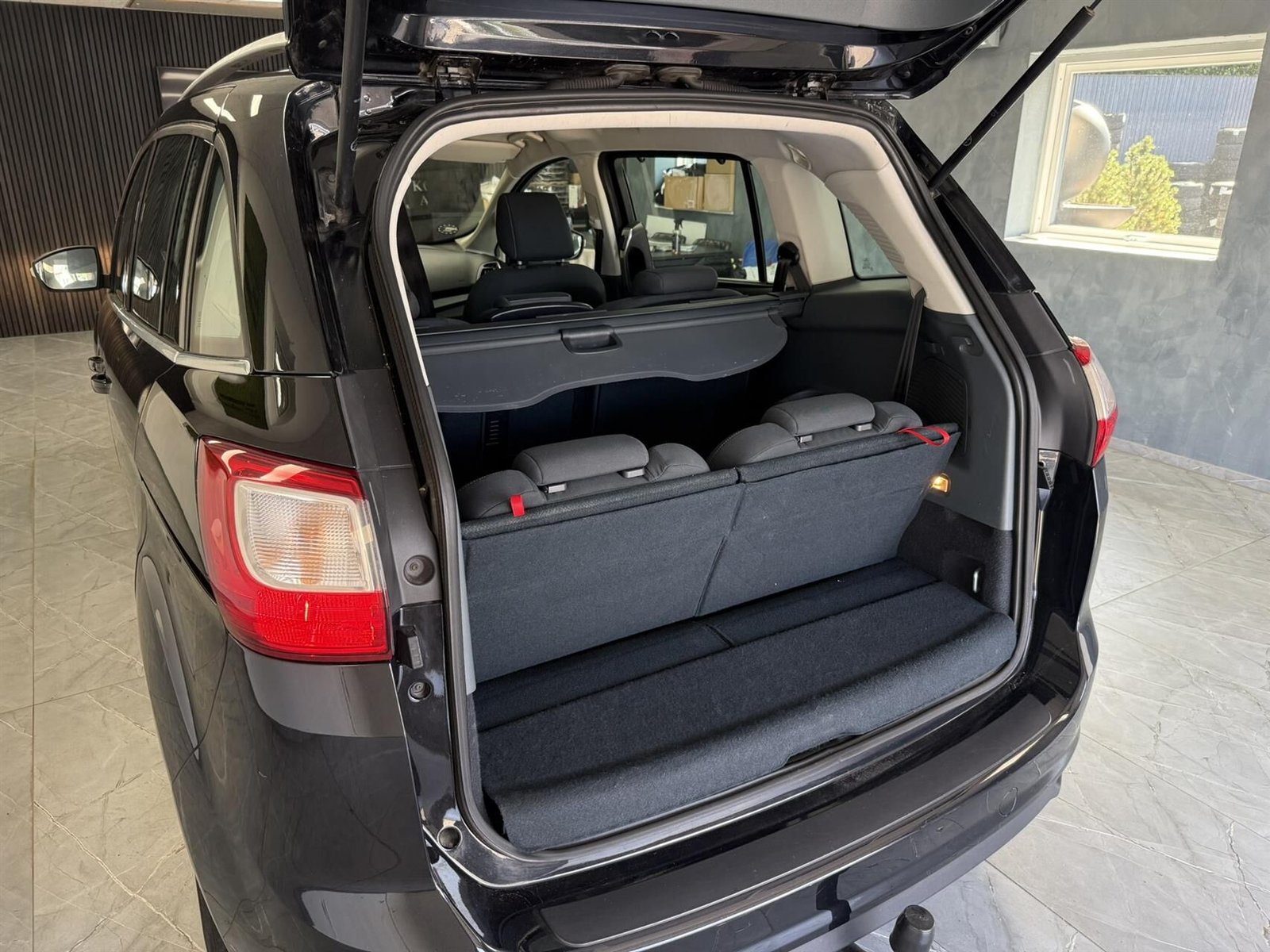 Ford Grand C-MAX 1.0 EcoBoost Manuell, 6-trinn, 100hk, 2013
