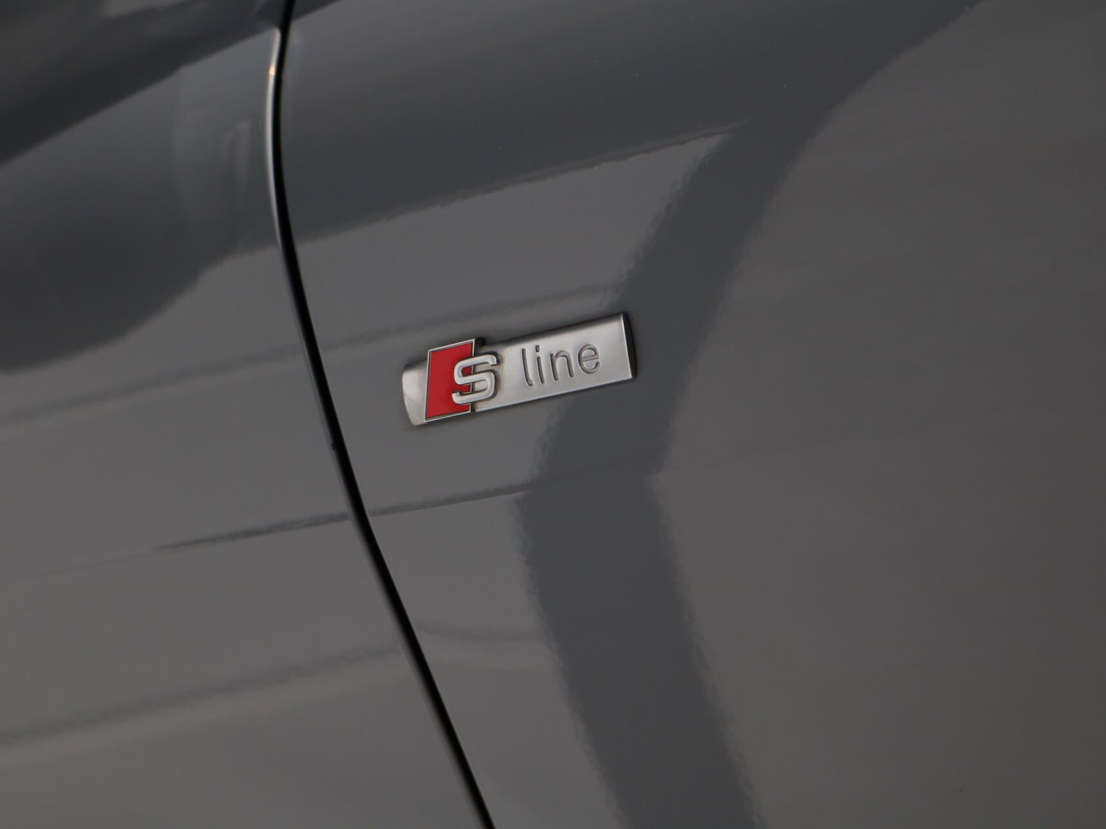 Audi Q4 40 e-tron, 204ps, 2022