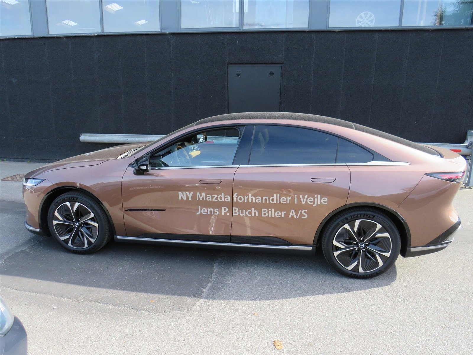 Mazda 6e Standard Range, 258ps, 2026