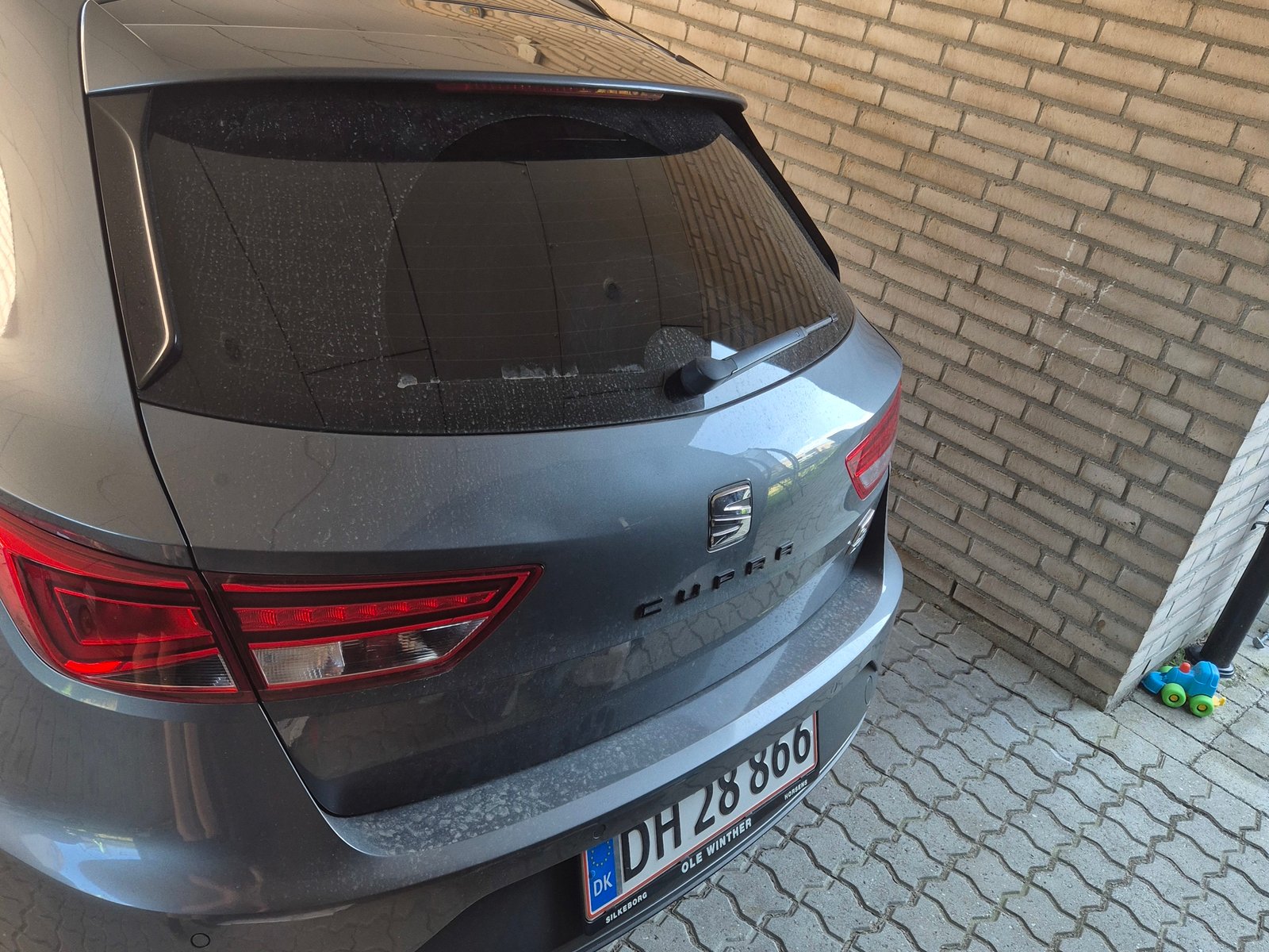 SEAT León Cupra ST 2.0 TSI DSG Sequential, 280hp, 2016