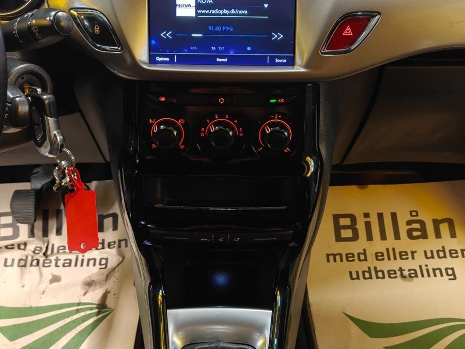 DS 3 1.6 BlueHDi Manual, 5-trins, 99ps, 2017