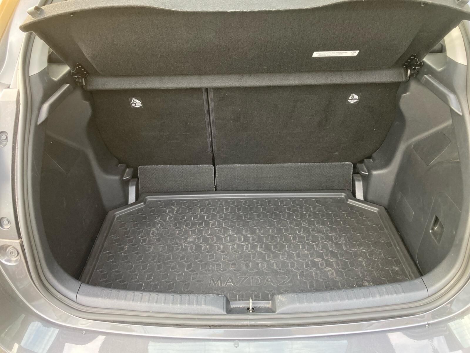 Mazda 2 Hybrid Automatic, 116hp, 2022