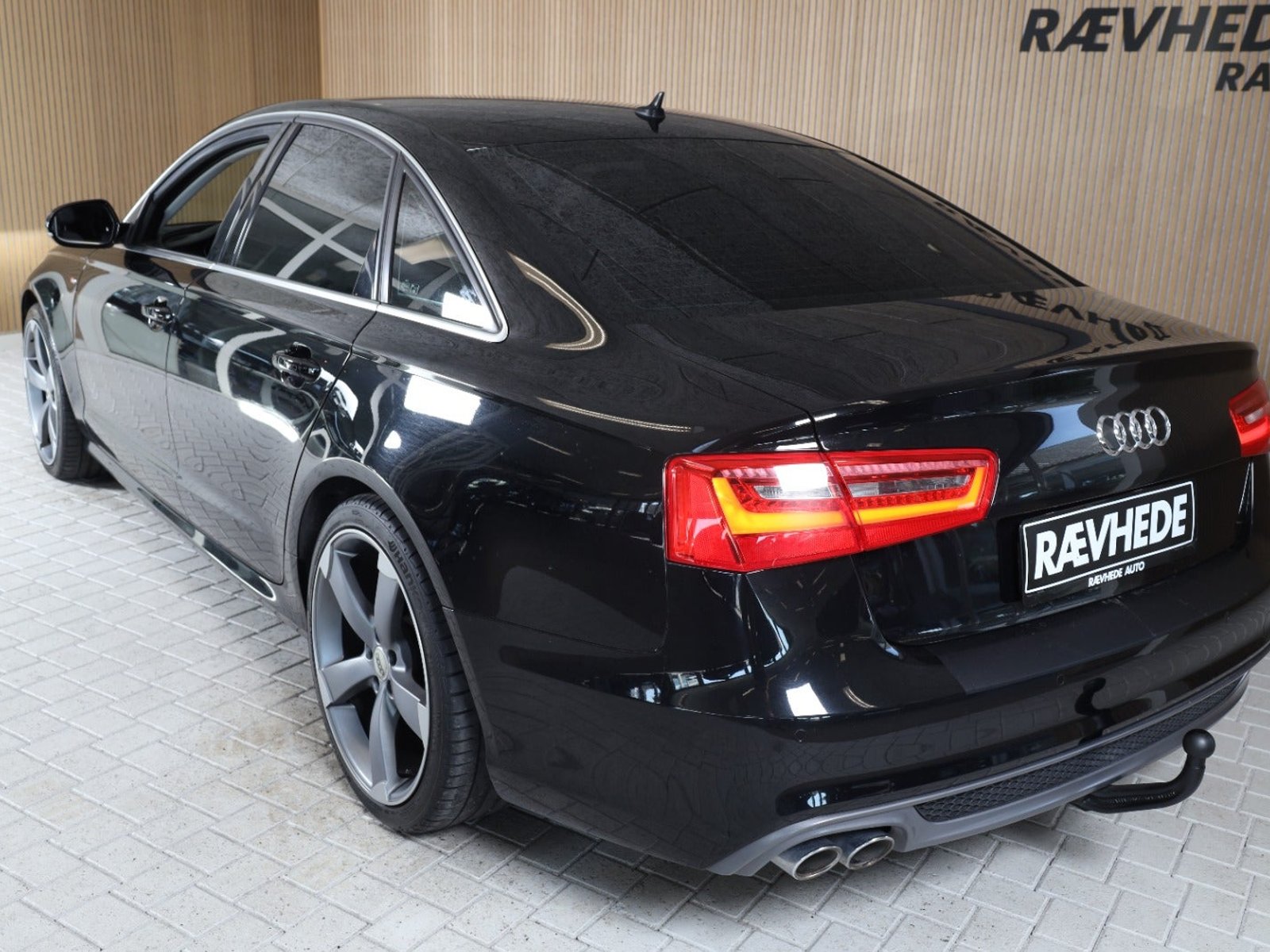 Audi A6 Sedan 2.0 TDI DPF Multitronic, 177hp, 2014