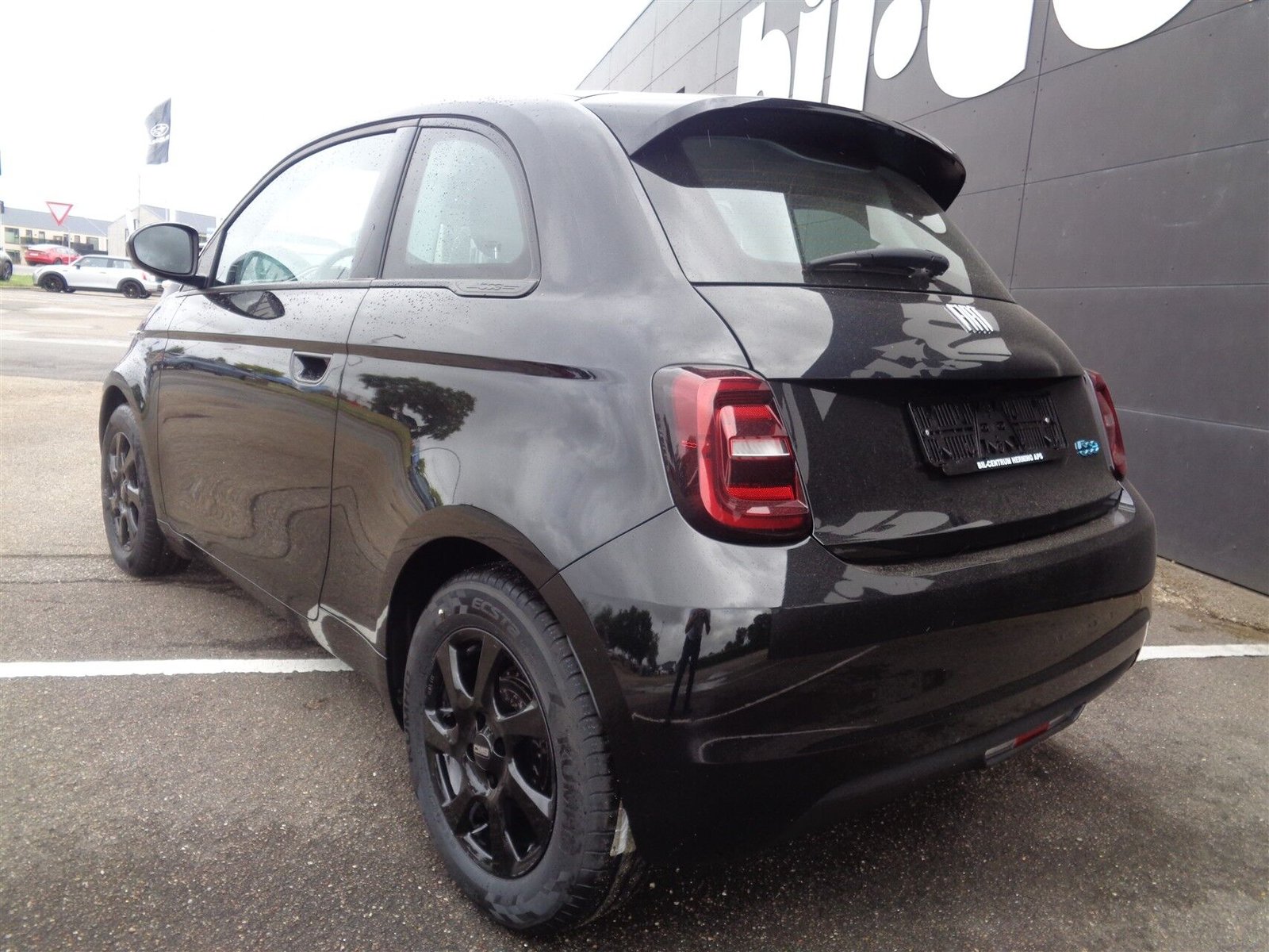 Fiat 500e 23.7 kWh, 95ps, 2022