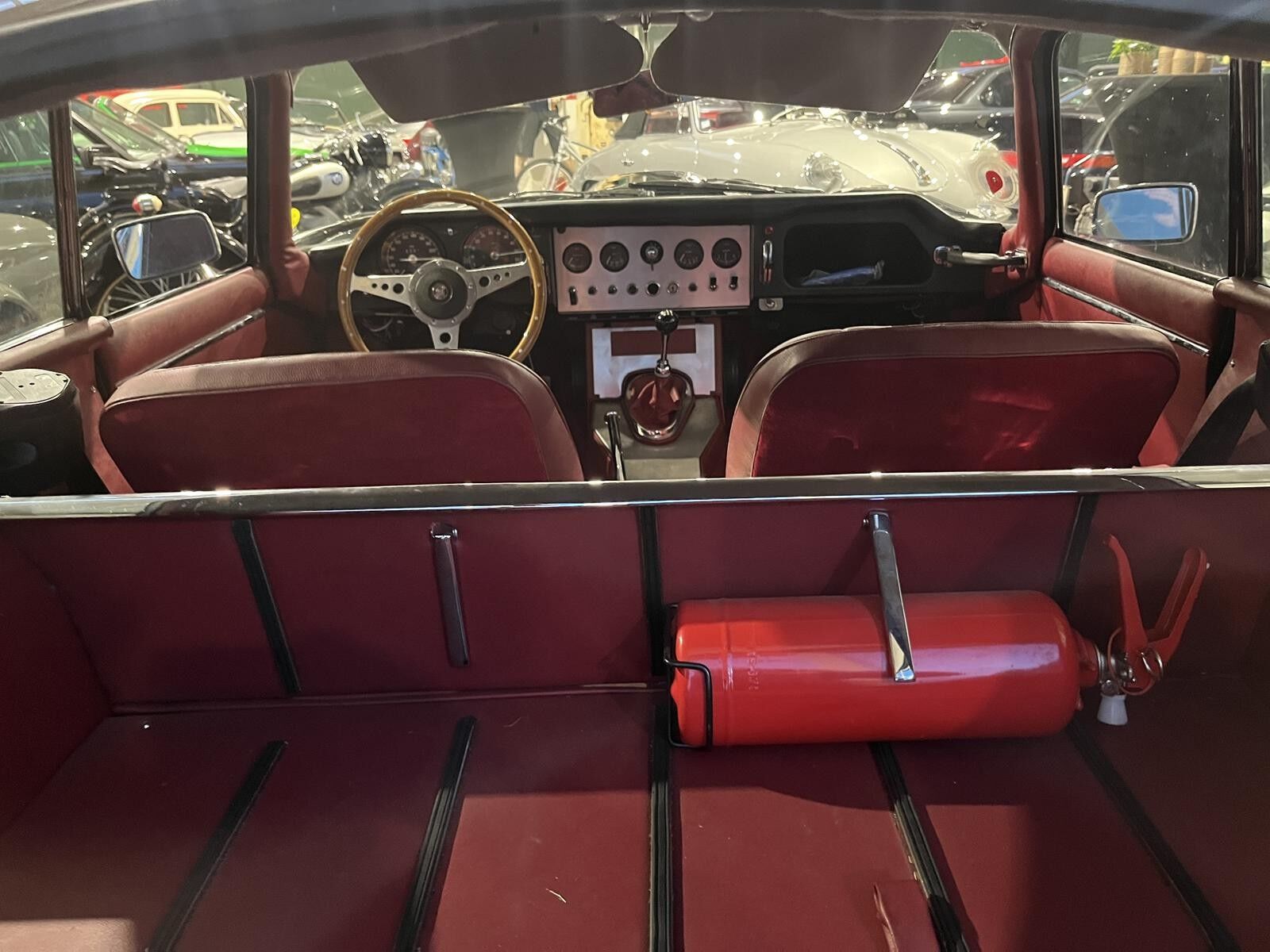 Jaguar E-Type 3.8 XK Manual, 4-trins, 269ps, 1964
