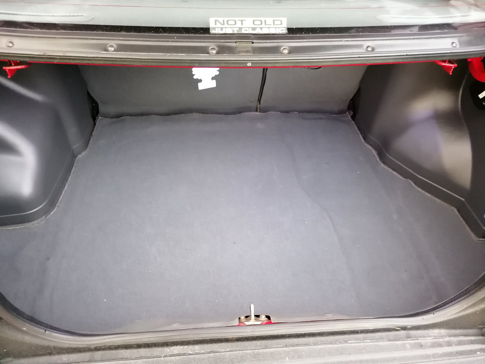 Mazda 323 C 1.3 Manual, 5-trins, 73ps, 1994