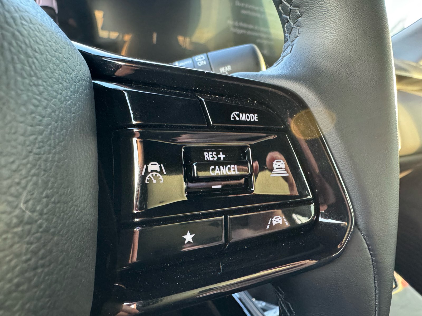 Suzuki e Vitara 61 kWh ALLGRIP-e, 184ps, 2025