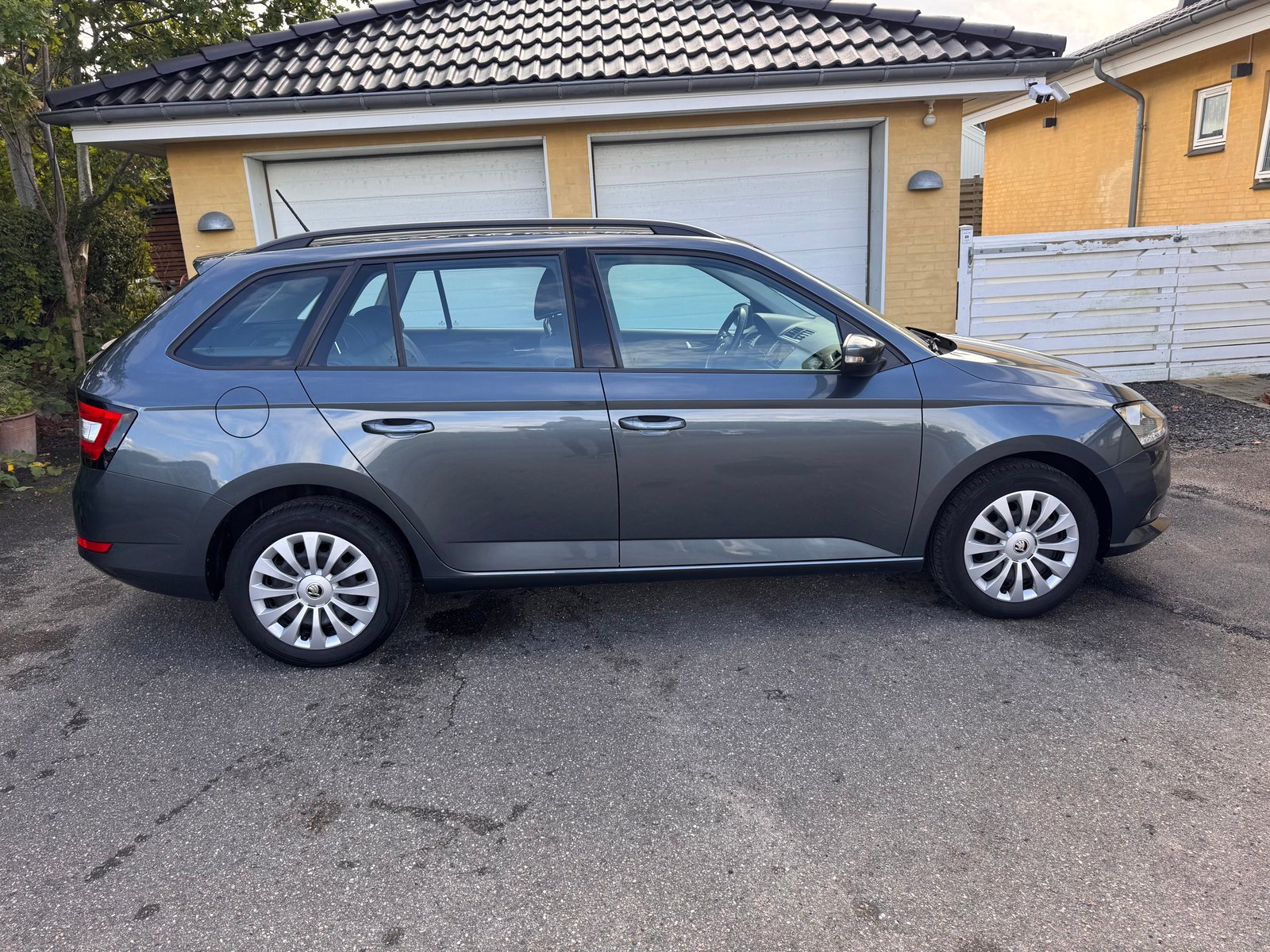 Škoda Fabia Combi 1.0 TSI Manual, 95hp, 2021