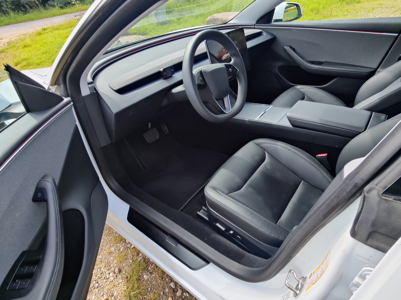 Tesla Model 3 Standard Range, 283ps, 2024
