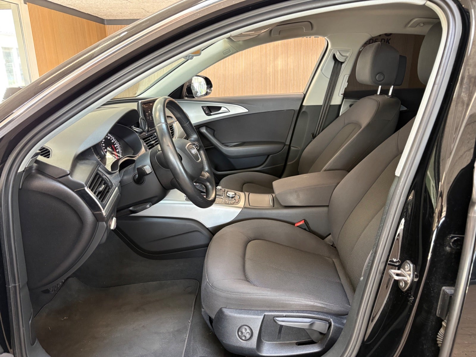 Audi A6 Sedan 2.0 TDI DPF Multitronic, 177hp, 2014