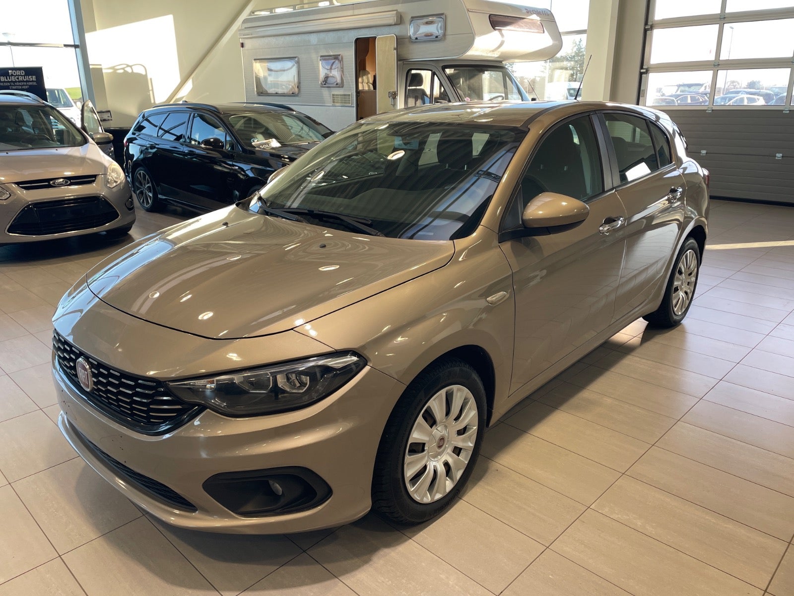 Fiat Tipo 1.3 16V MultiJet Manual, 5-trins, 95ps, 2017