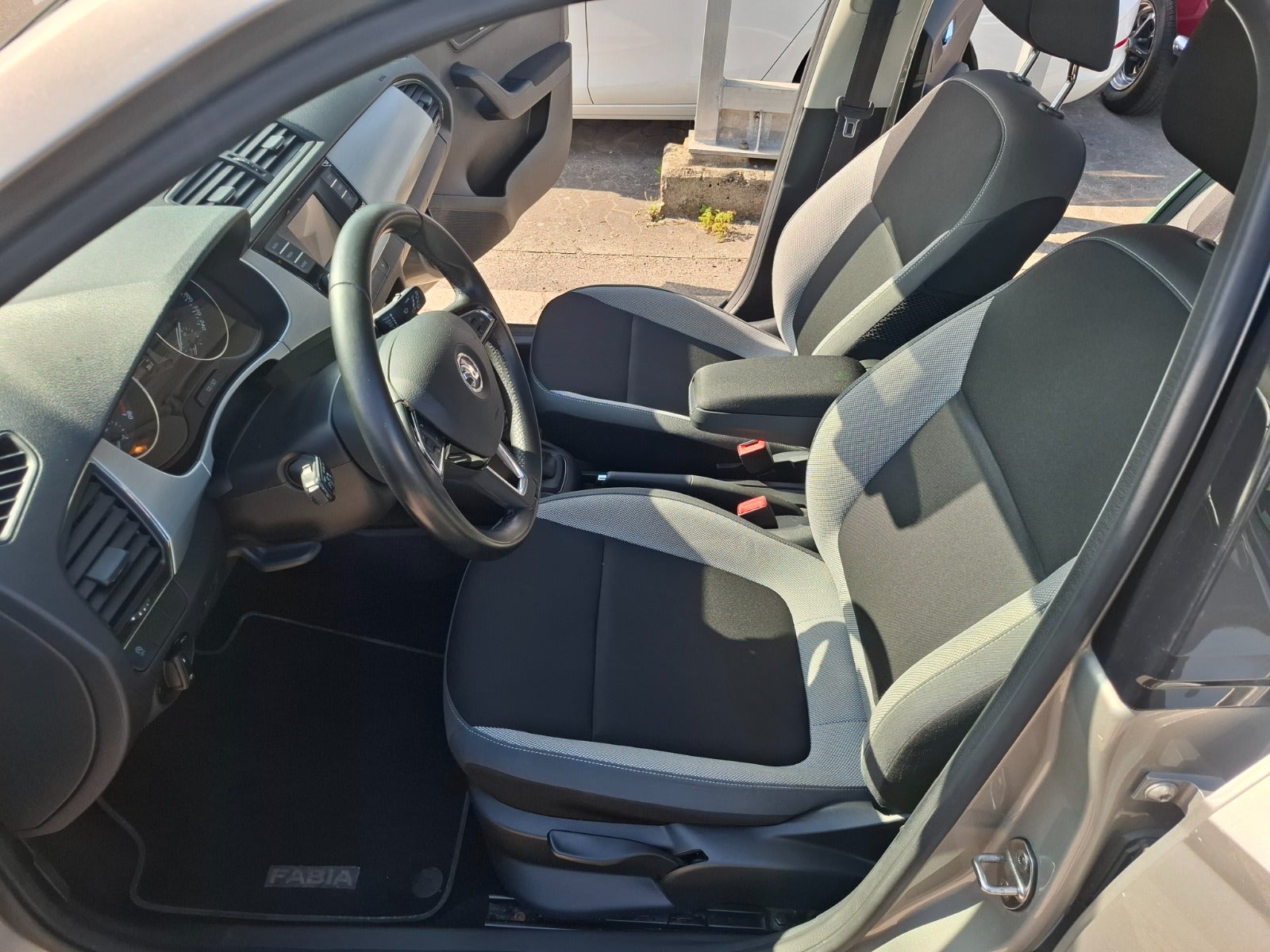 Škoda Fabia Combi 1.2 TSI DSG Sequential, 7-trins, 110ps, 2017