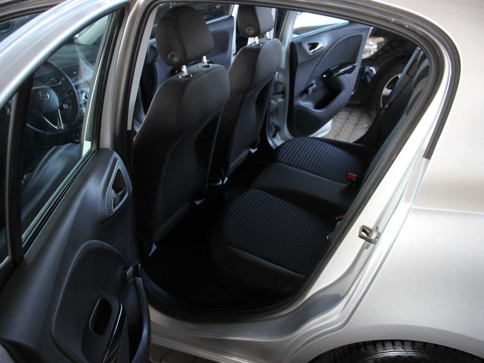 Opel Corsa 5-door 1.4 Manual, 75hp, 2017