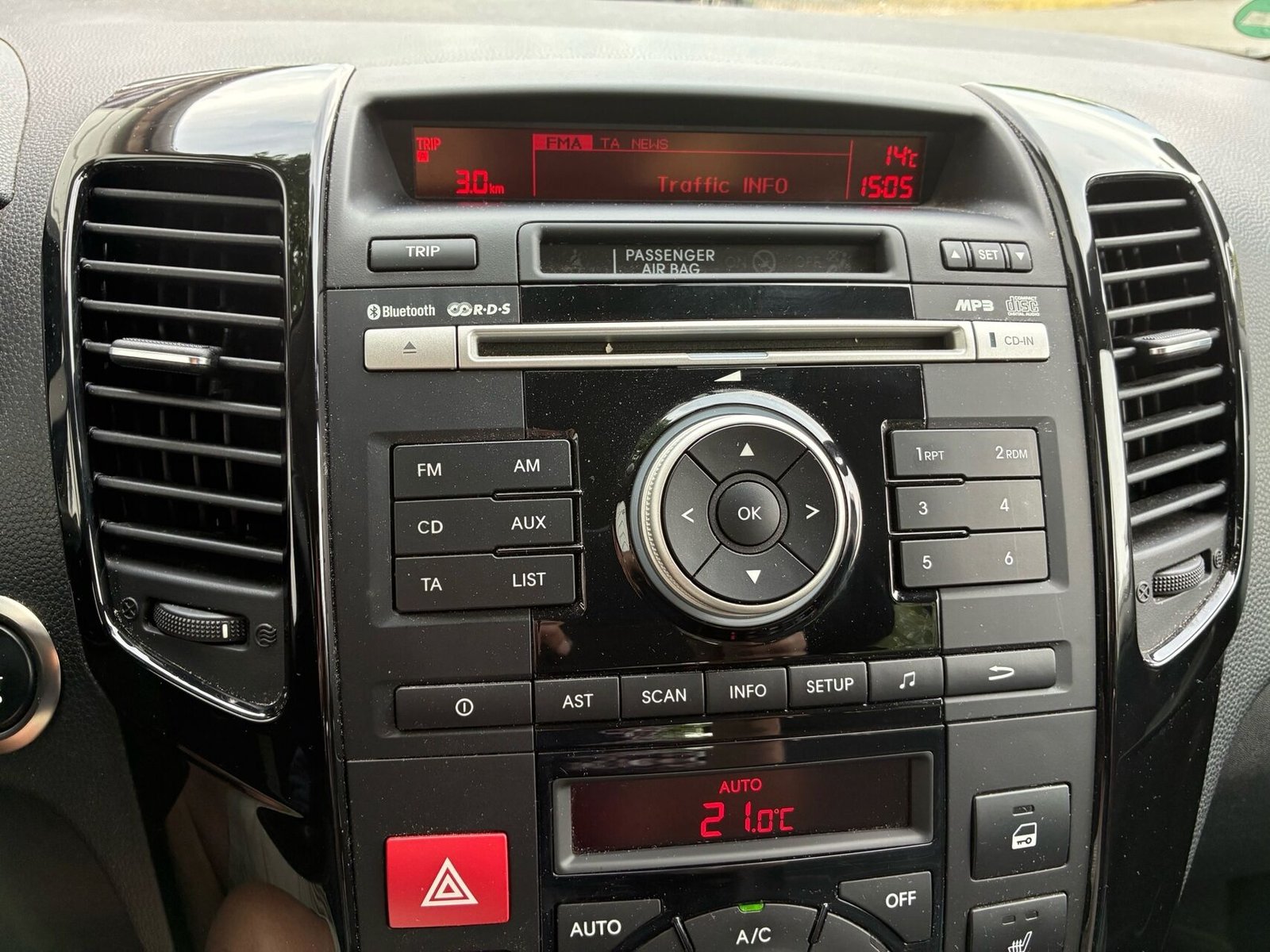 Kia Venga 1.6 CVVT Automatic, 4-trins, 125ps, 2014