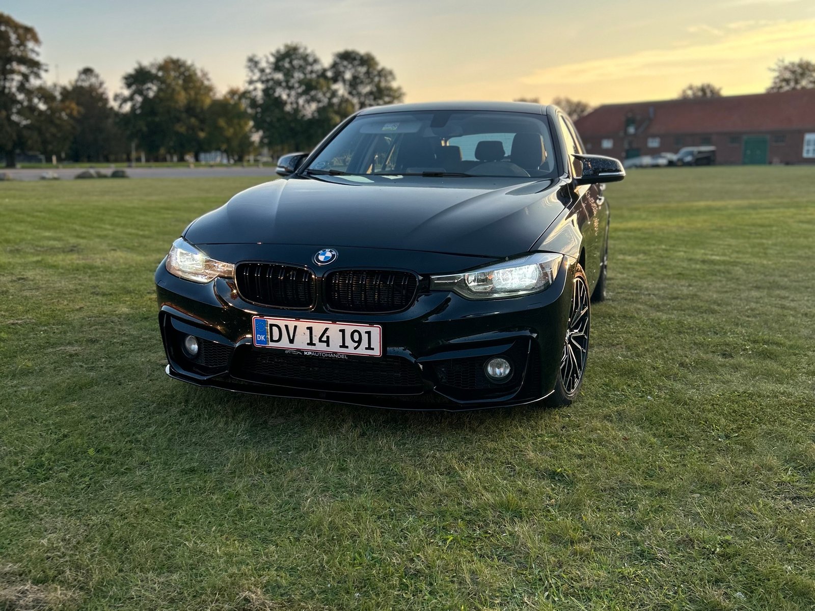 BMW 320d Touring Steptronic, 8-trins, 190ps, 2017