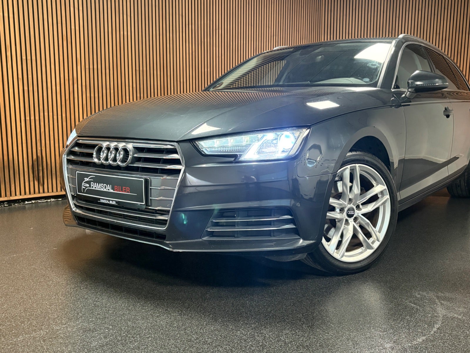 Audi A4 Avant 2.0 TFSI ultra S Tronic, 7-trinn, 190hk, 2017