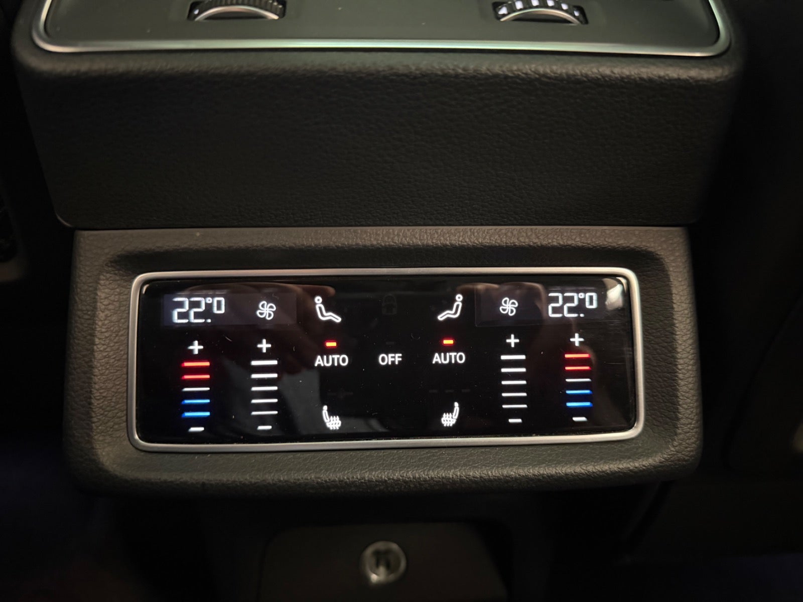 Audi e-tron 55 quattro, 408ps, 2021