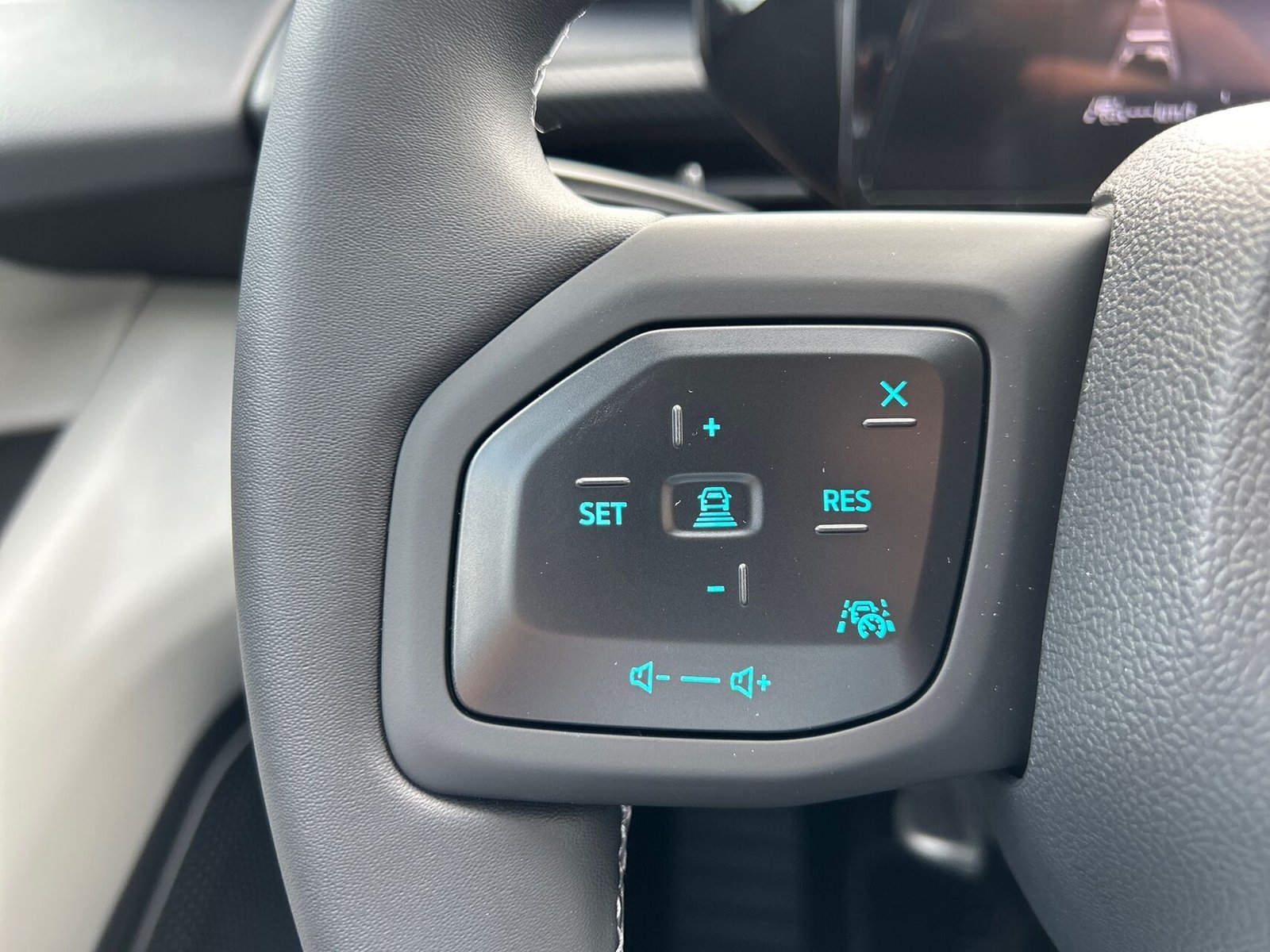 Ford Explorer EV Extended Range RWD 77 kWh, 286hp, 2026