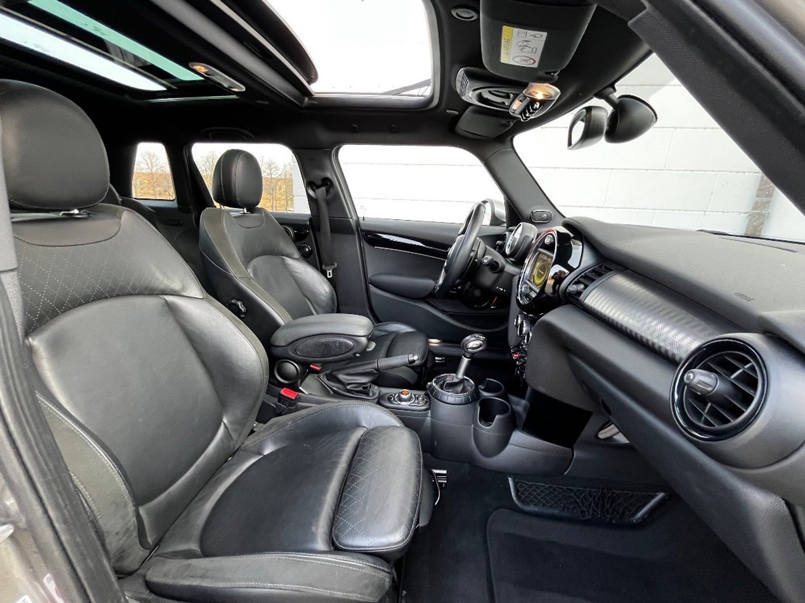 MINI Cooper S 5-door Automatic, 6-trins, 192ps, 2016