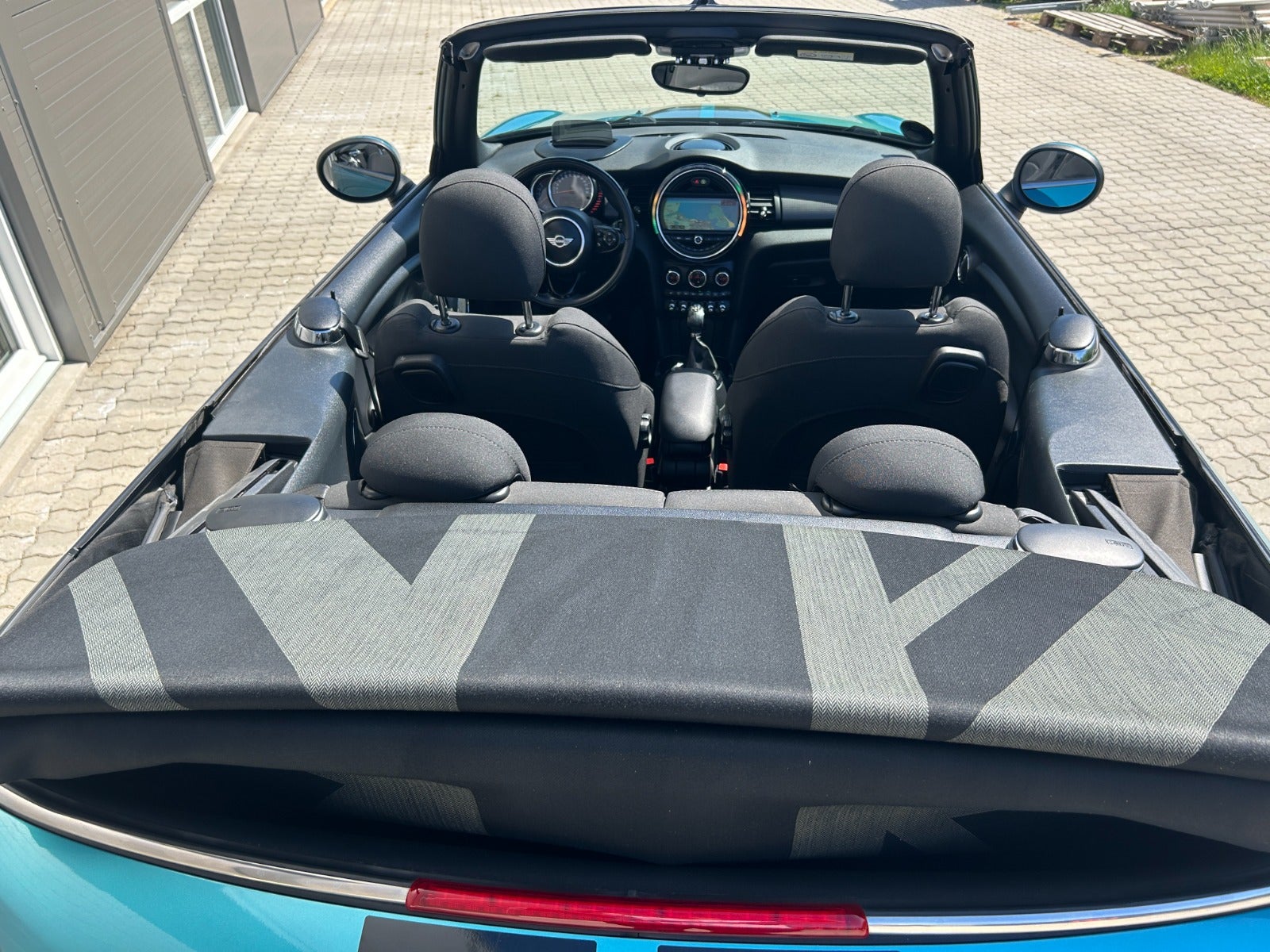 MINI Cooper D Convertible Automatisk, 6-trinn, 116hk, 2016