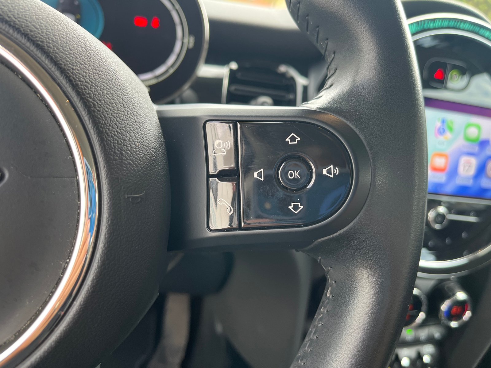 MINI Cooper SE, 184hp, 2024