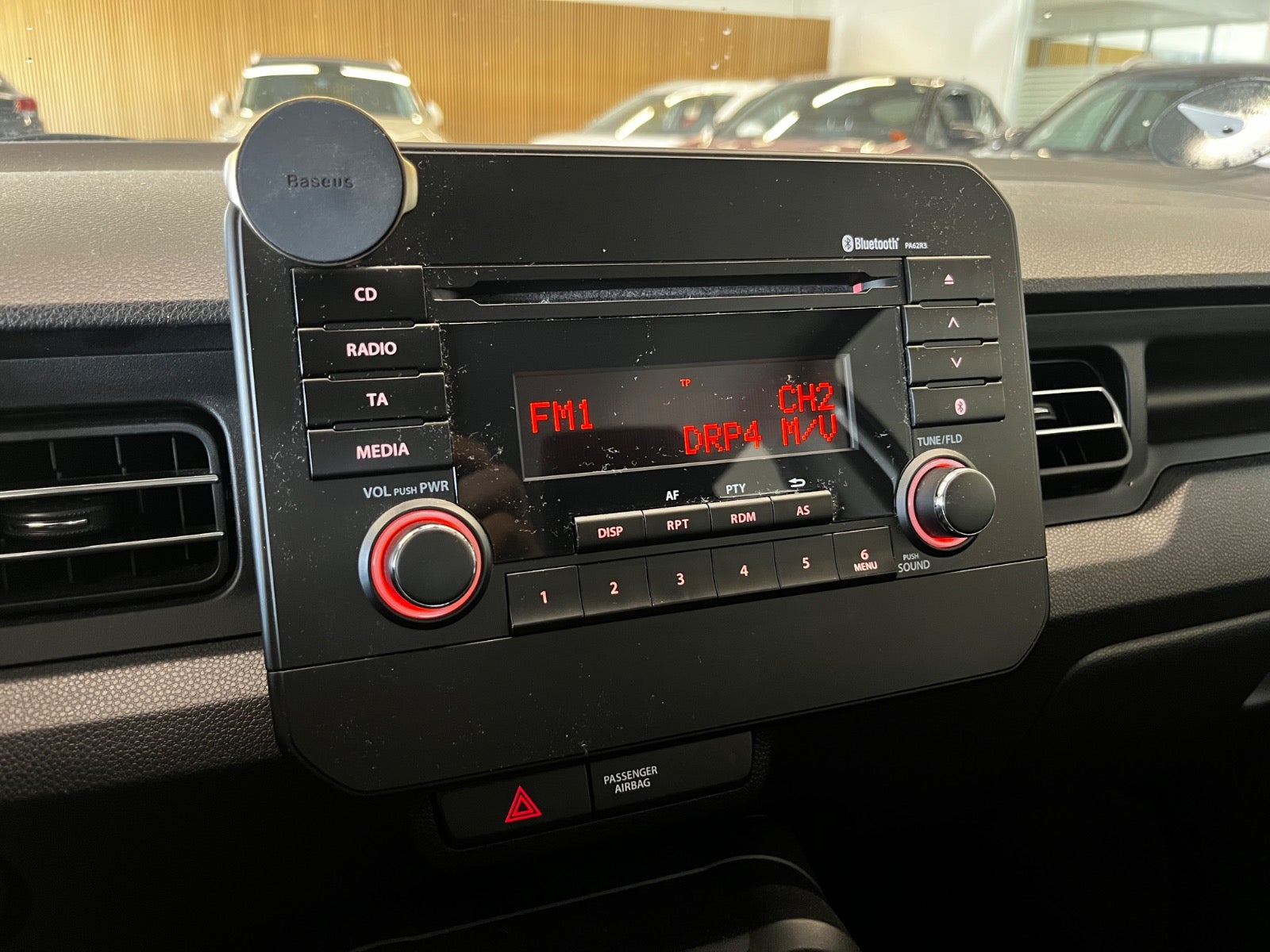 Suzuki Ignis Hybrid Manual, 83hp, 2020