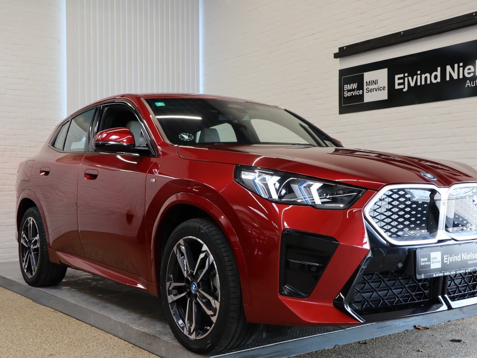 BMW iX2 eDrive20, 204ps, 2024